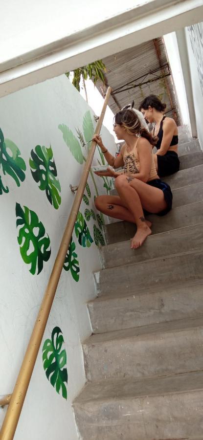Shoffi'S House Backpackers Hotel Tarapoto Exterior photo